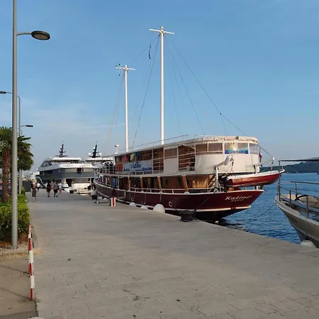 Center * Sibenik