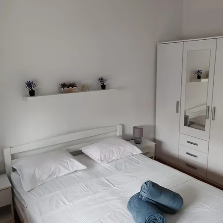 Center Apartment